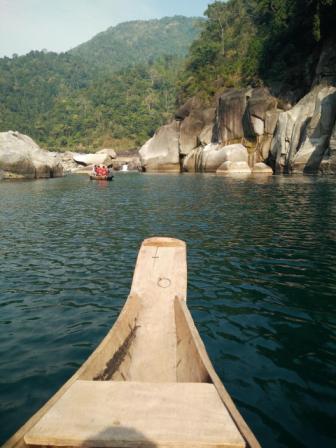 Umngot River – Asia's Cleanest River


                                