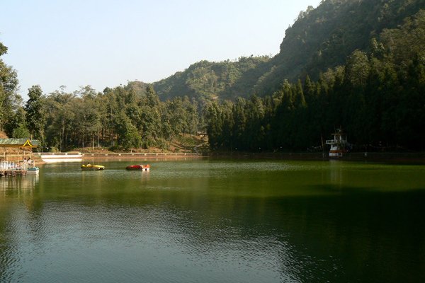 Phushrey Lake